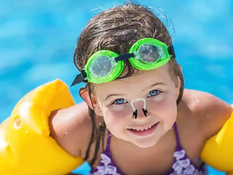 Nose Clip Keeps Slipping Off in Pool: Solutions & Prevention