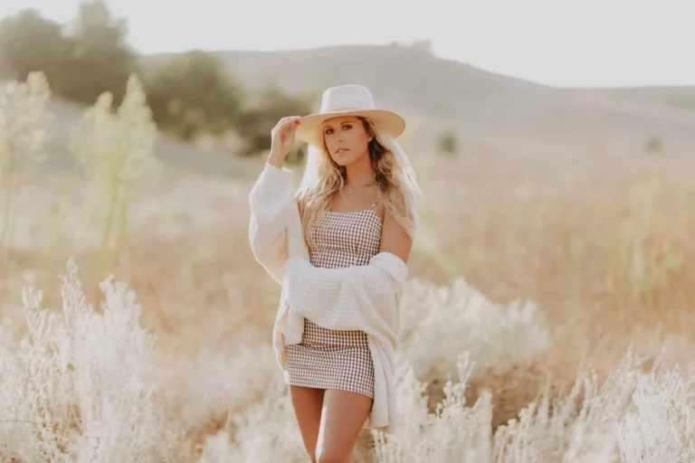 Senior Picture Outfits: Tips for Stunning Photos